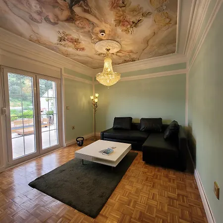 Bakarosa Apartamento *